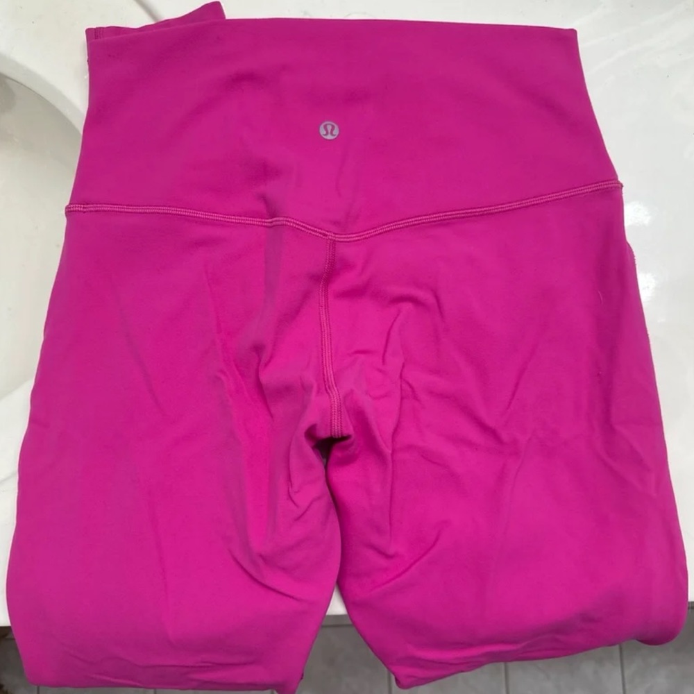 Lulu leggings hot pink size 8 full length